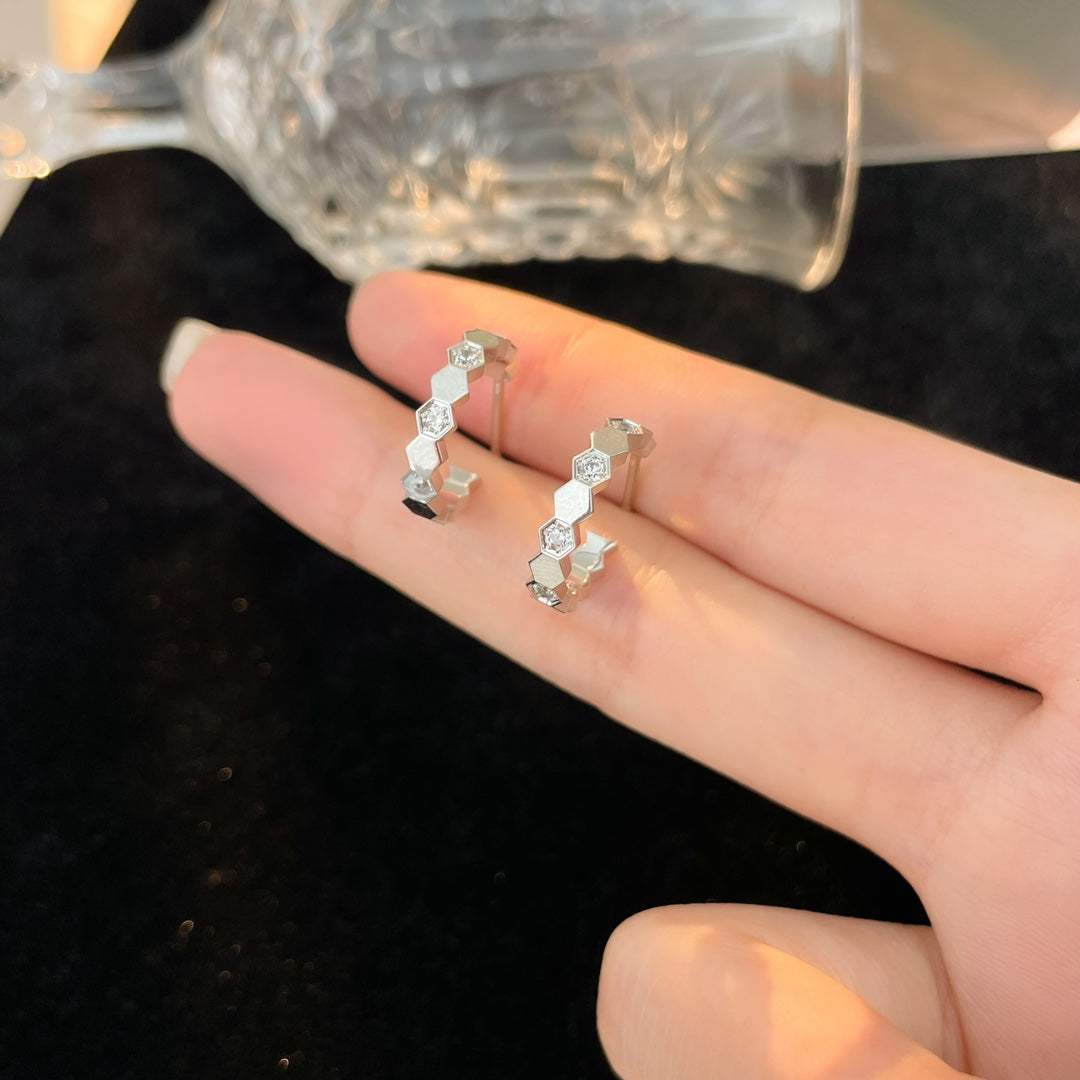 Mystic BEE LOVE DIAMOND HOOP EARRINGS