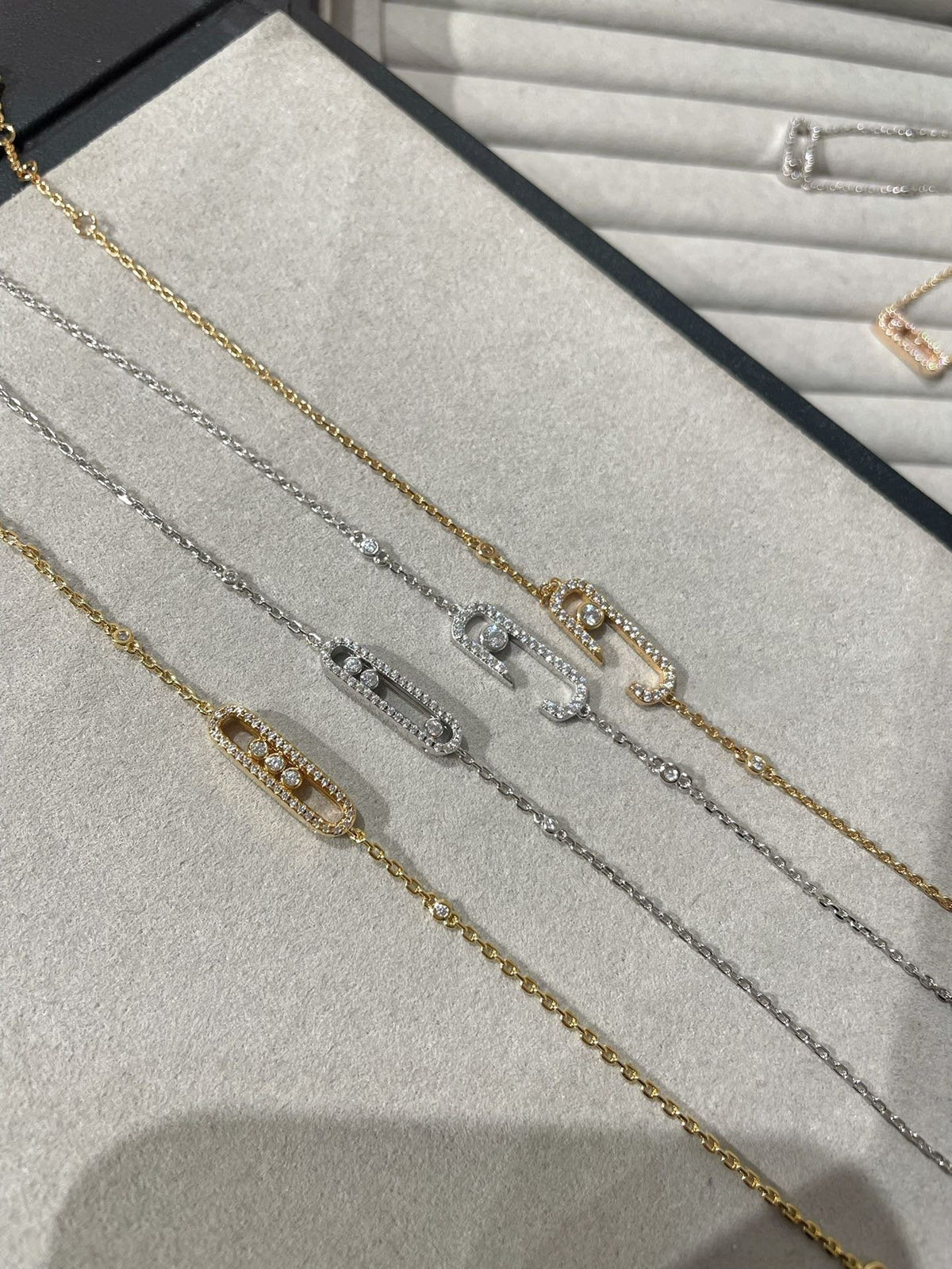 [Mystic]BABY MOVE DIAMOND BRACELET
