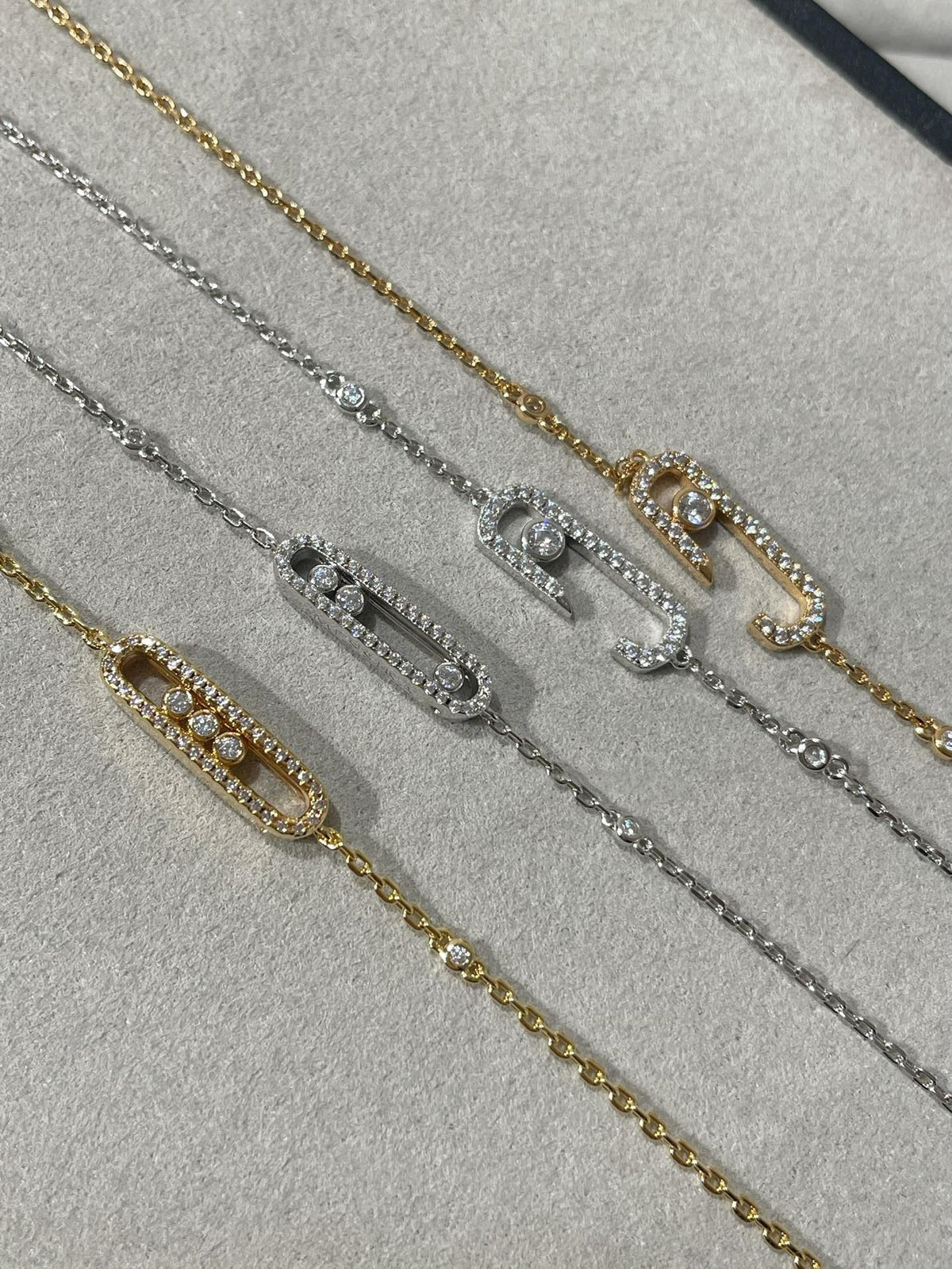 [Mystic]BABY MOVE DIAMOND BRACELET