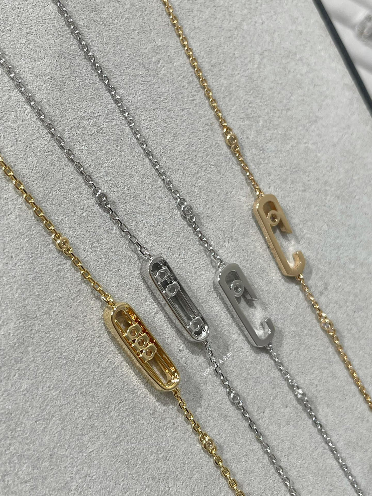 [Mystic]BABY MOVE DIAMOND BRACELET