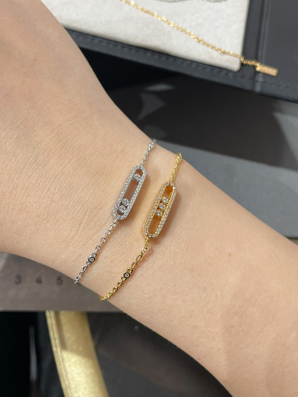 [Mystic]BABY MOVE DIAMOND BRACELET