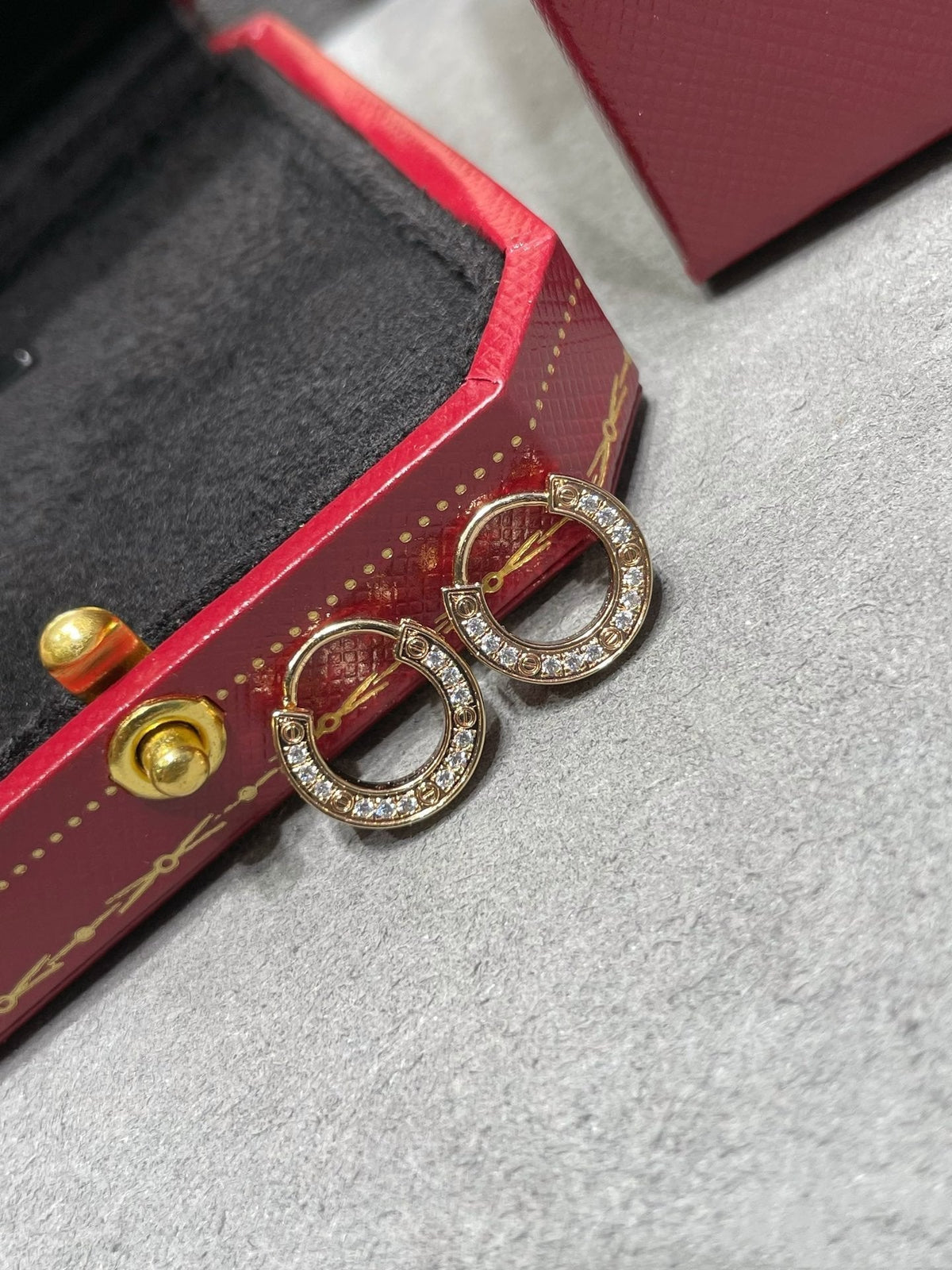 Mystic LOVE DIAMOND EARRINGS