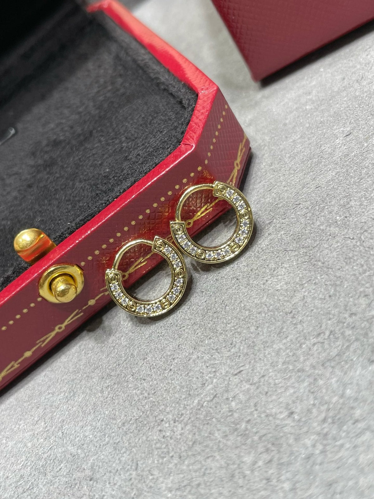 Mystic LOVE DIAMOND EARRINGS