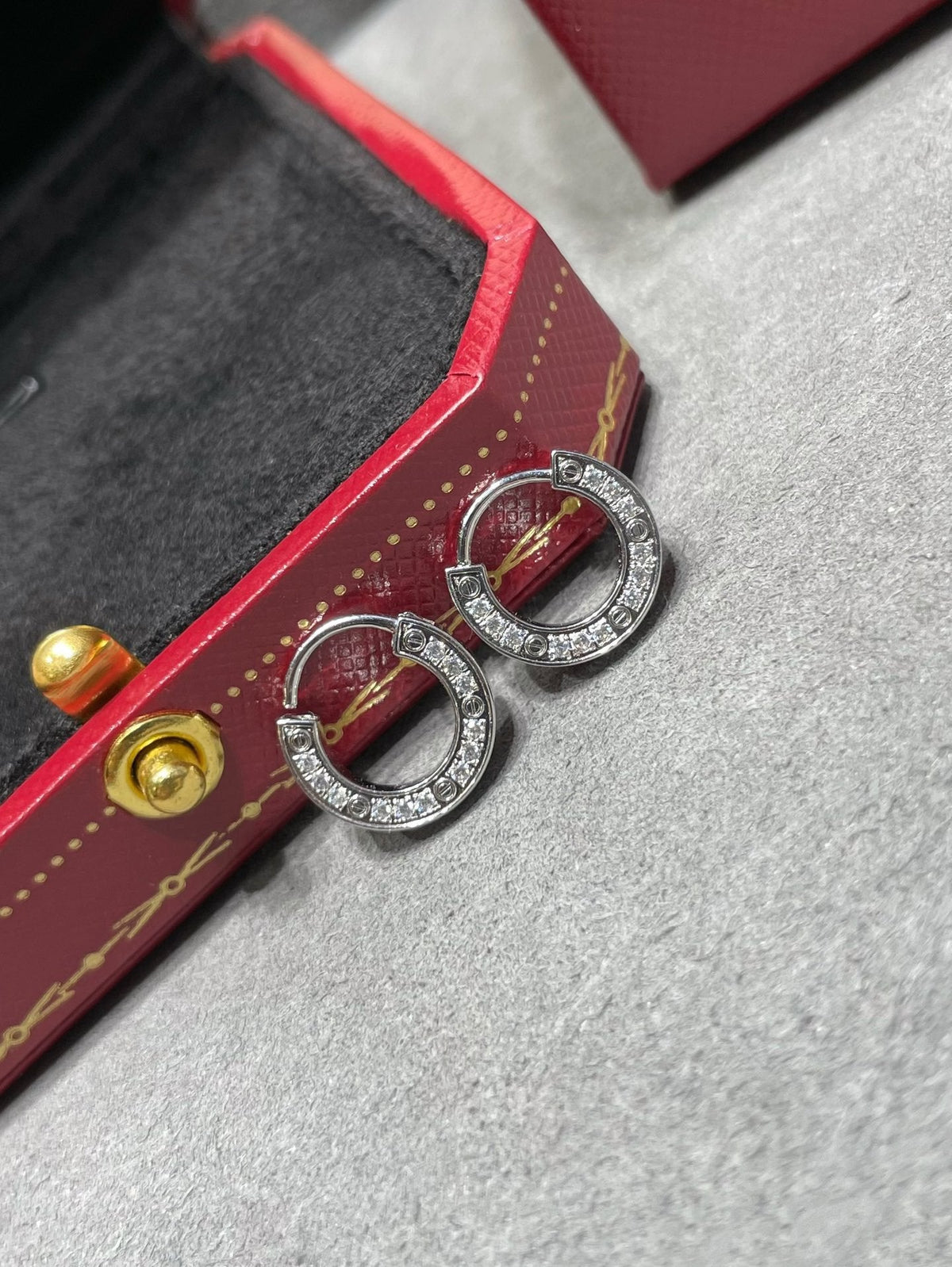 Mystic LOVE DIAMOND EARRINGS