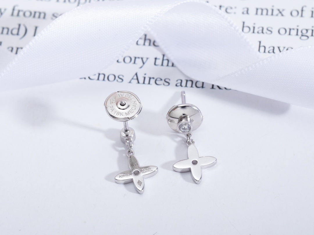 Mystic VIDYLLE SILVER DIAMOND MINI DROP EARRINGS