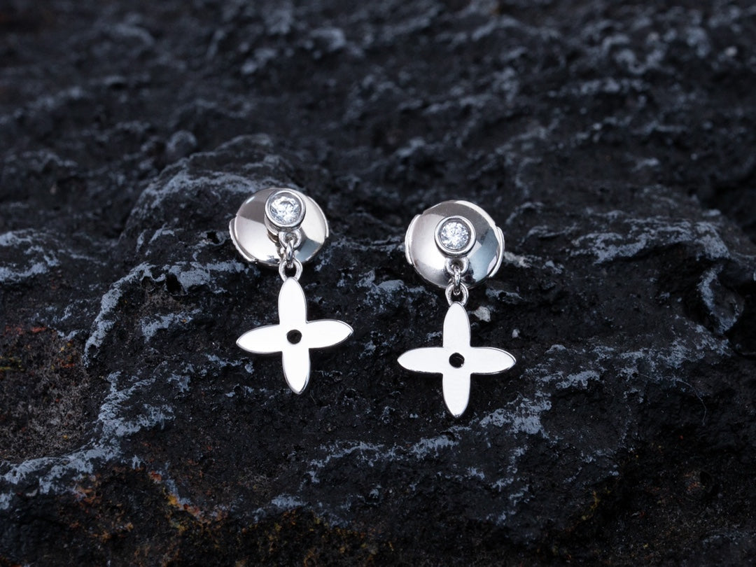 Mystic VIDYLLE SILVER DIAMOND MINI DROP EARRINGS
