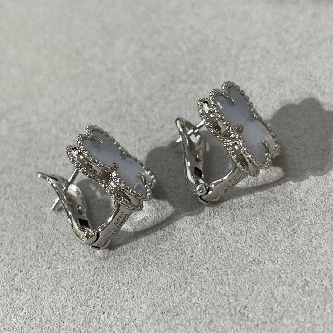 Mystic CLOVER CHALCEDONY SILVER STUD EARRINGS