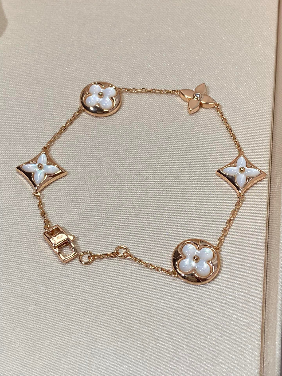 Mystic STAR AND SUN 5 MOTIF MOP PINK GOLD BRACELET
