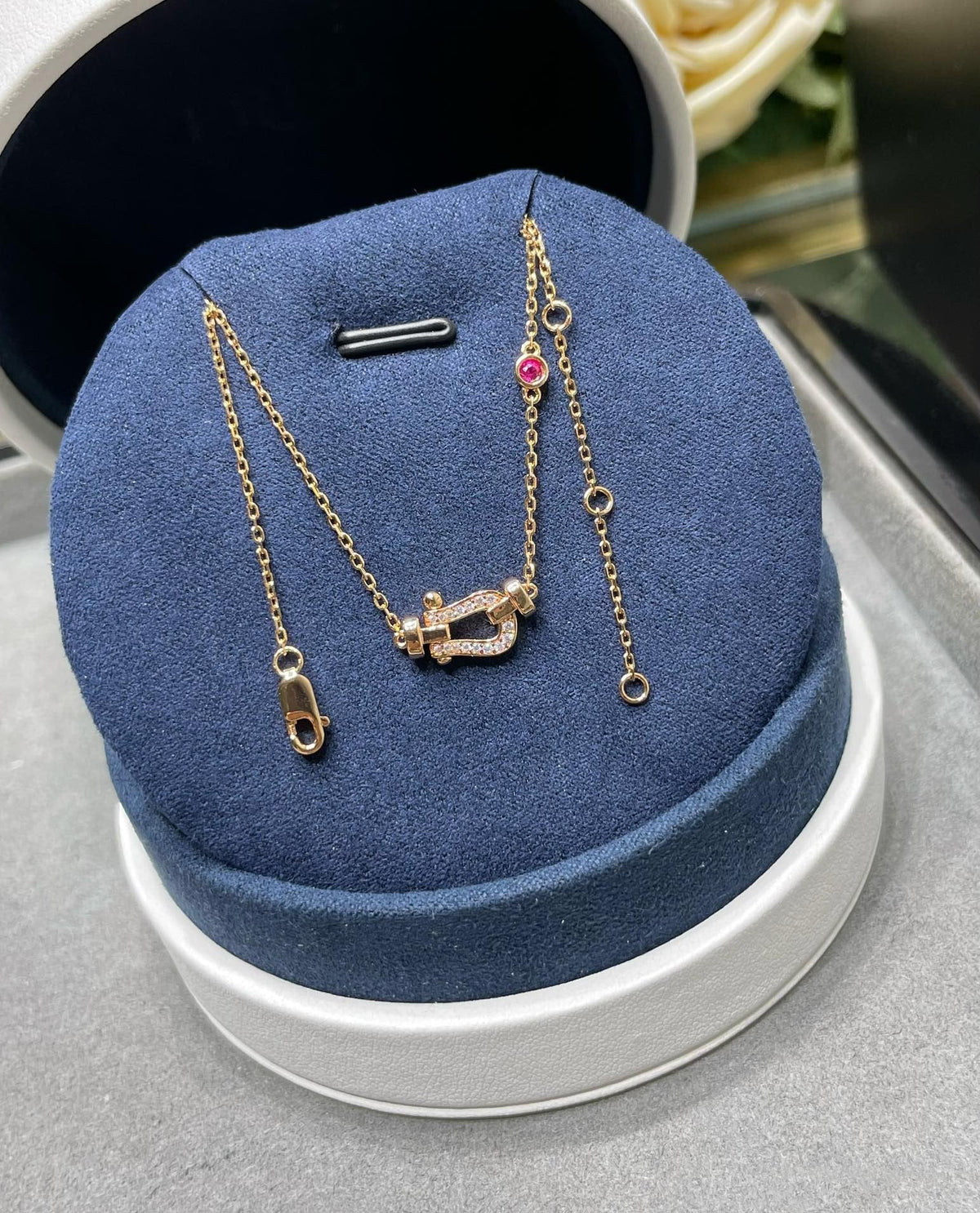 Mystic FORCE 10 DIAMOND PINK GOLD NECKLACE