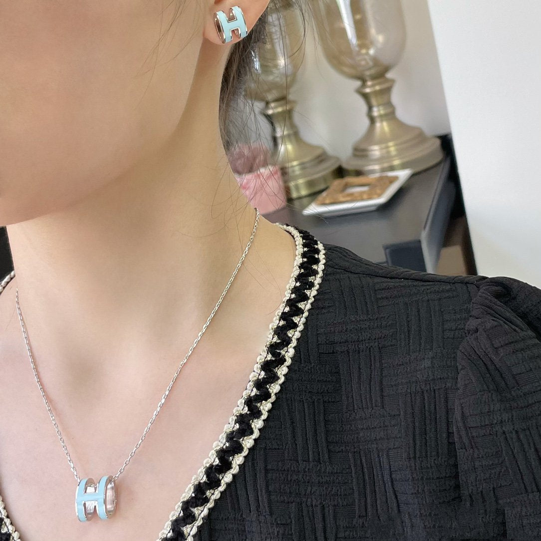 Mystic POP H SKY BLUE NECKLACE