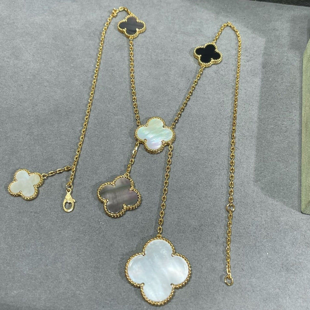 Mystic CLOVER 6 MOTIF MOP ONYX GOLD NECKLACE