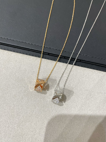 Mystic LIENS EVIDENCE DIAMOND PAVED NECKLACE