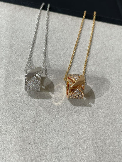 Mystic LIENS EVIDENCE DIAMOND PAVED NECKLACE