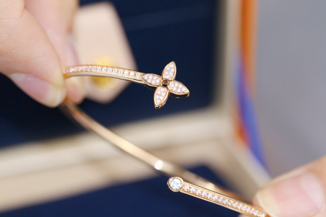 Mystic IDYLLE PINK GOLD OPEN BRACELET DIAMOND PAVED