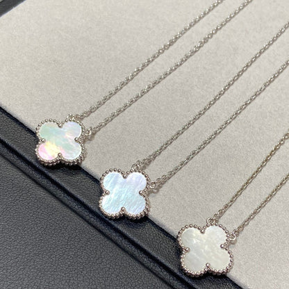 Mystic CLOVER MEDIUM SILVER WHITE MOP NECKLACE
