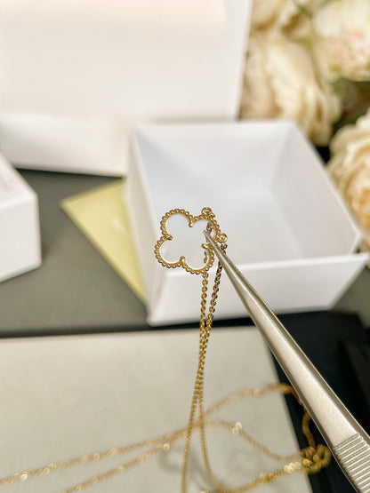Mystic CLOVER ROCK CRYSTAL ROSE GOLD NECKLACE