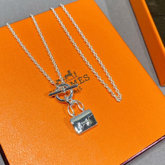 Mystic CONSTANCE PEDANT SILVER NECKLACE