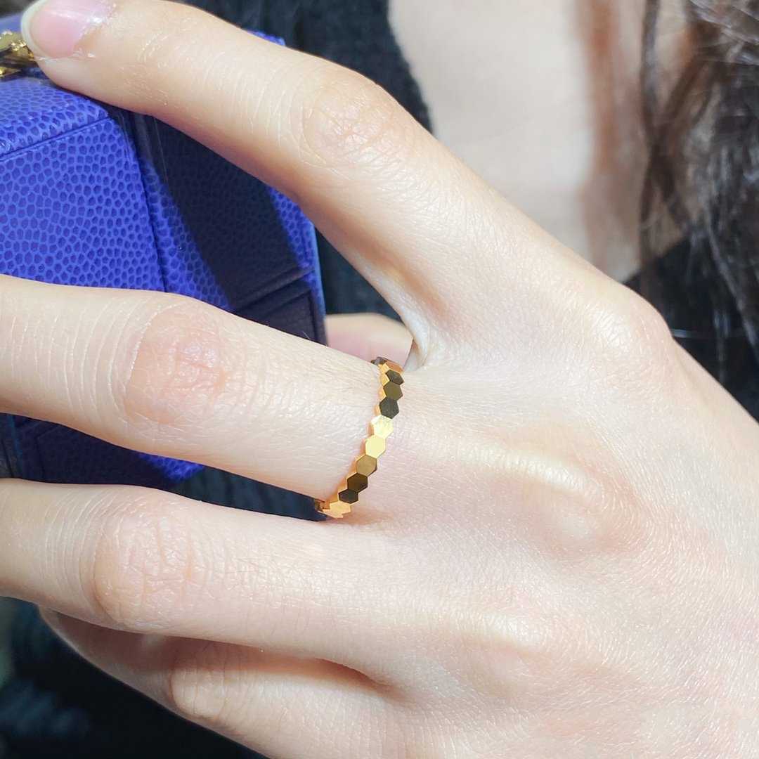Mystic BEE LOVE SMALL RING
