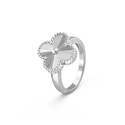 Mystic CLOVER SILVER RING