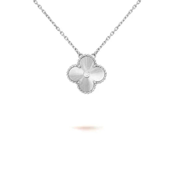 Mystic CLOVER  15MM DIAMOND LASER NECKLACE SILVER