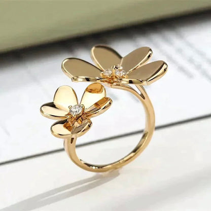 Mystic CLOVER COMOS GOLD DIAMOND RING