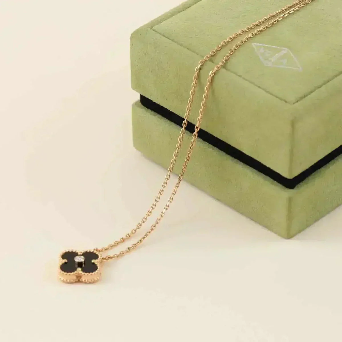 Mystic CLOVER 15MM DIAMOND ONYX NECKLACE