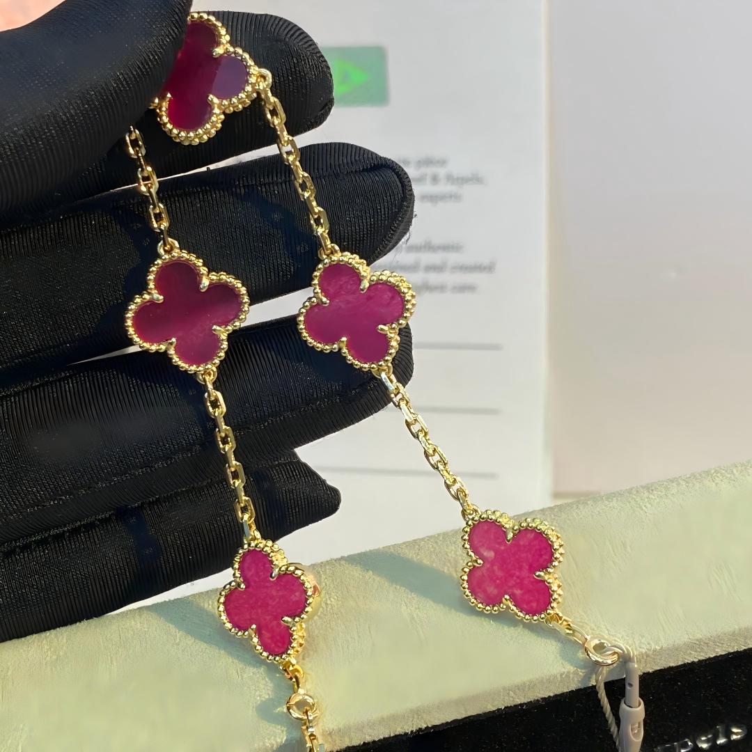 [Mystic]NEW CLOVER 5 MOTIFS PINK ENAMEL BRACELET