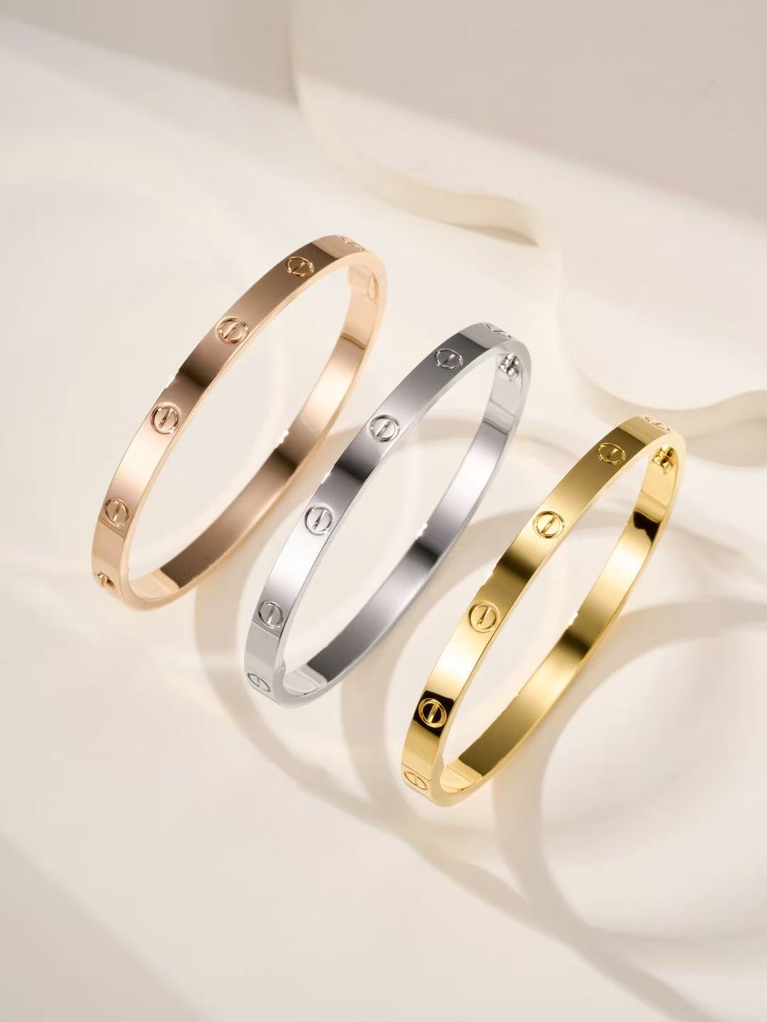 Mystic LOVE BRACELET 4.8MM