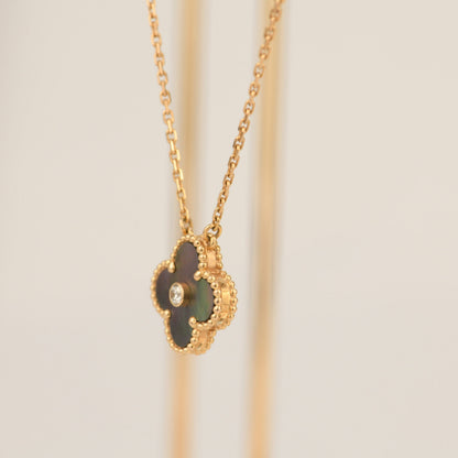 Mystic CLOVER 15MM DIAMOND AND MOTHER-OF-GREY NECKLACE
