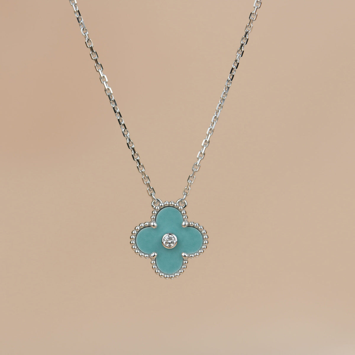 Mystic CLOVER 15MM DIAMOND SVRES PORCELAIN  NECKLACE SILVER
