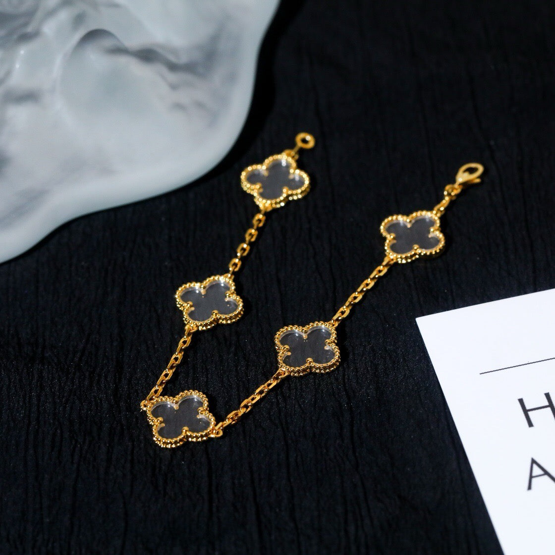 [Mystic ]New CLOVER 5 MOTIF ROCK CRYSTAL BRACELET