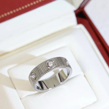 Mystic NEW MODEL LOVE 6.5 MM RING ，6 DIAMONDS