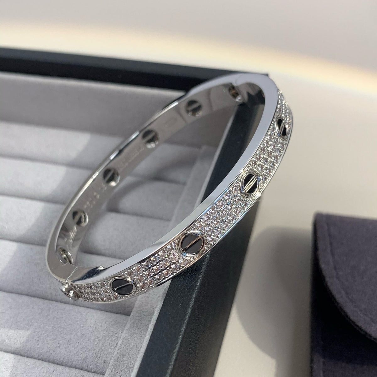 Mystic LOVE BRACELET 6.1MM DIAMOND-PAVED CERAMIC