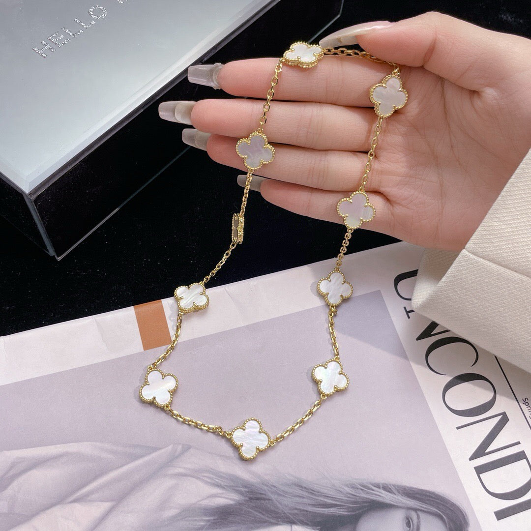 Mystic CLOVER 10 MOTIFS WHITE MOTHER OF PEARL NECKLACE