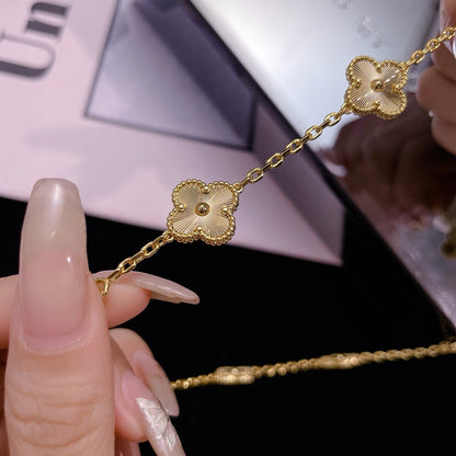 Mystic CLOVER 10 MOTIFS LASER NECKLACE