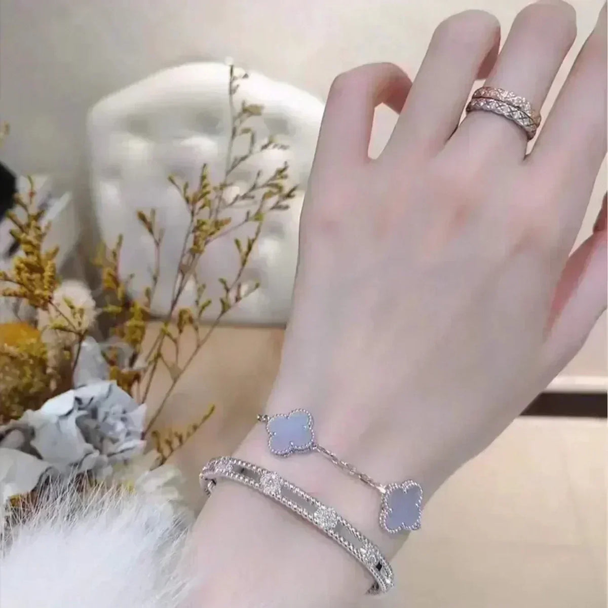 [Mystic ]New  CLOVER 5 MOTIF PURPLE CHALCEDONY BRACELET COLLECTION