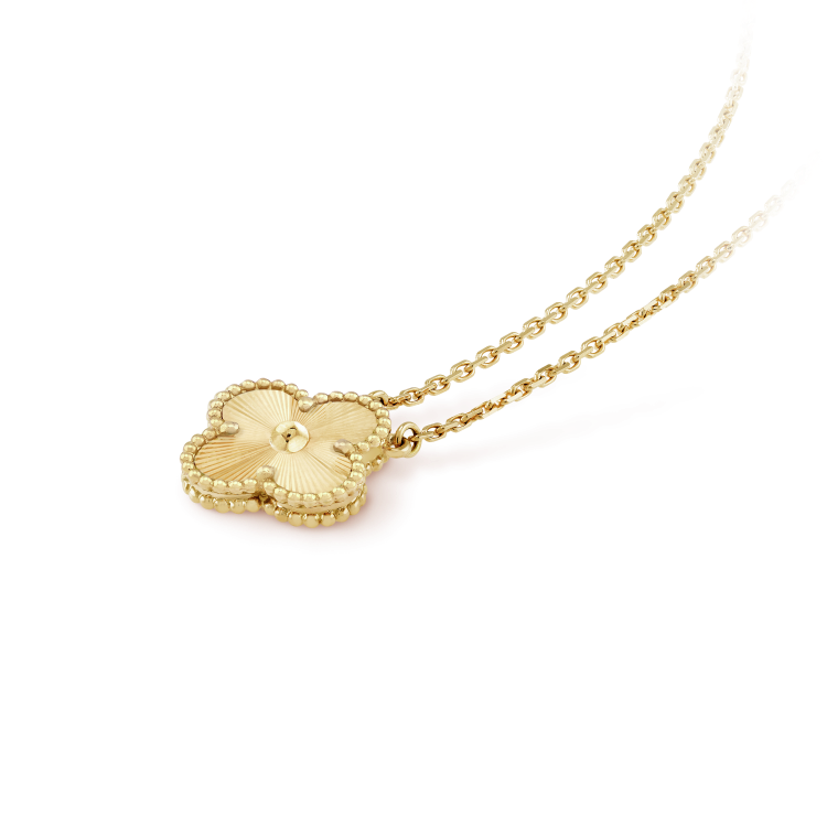 Mystic CLOVER 15MM LASER NECKLACE