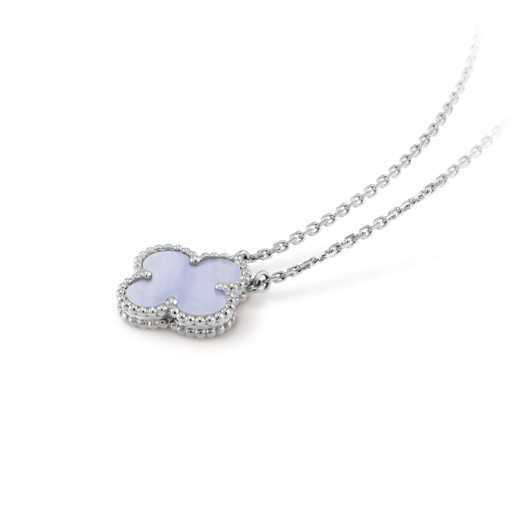 Mystic CLOVER 15MM BLUE CHALCEDONY NECKLACE SILVER