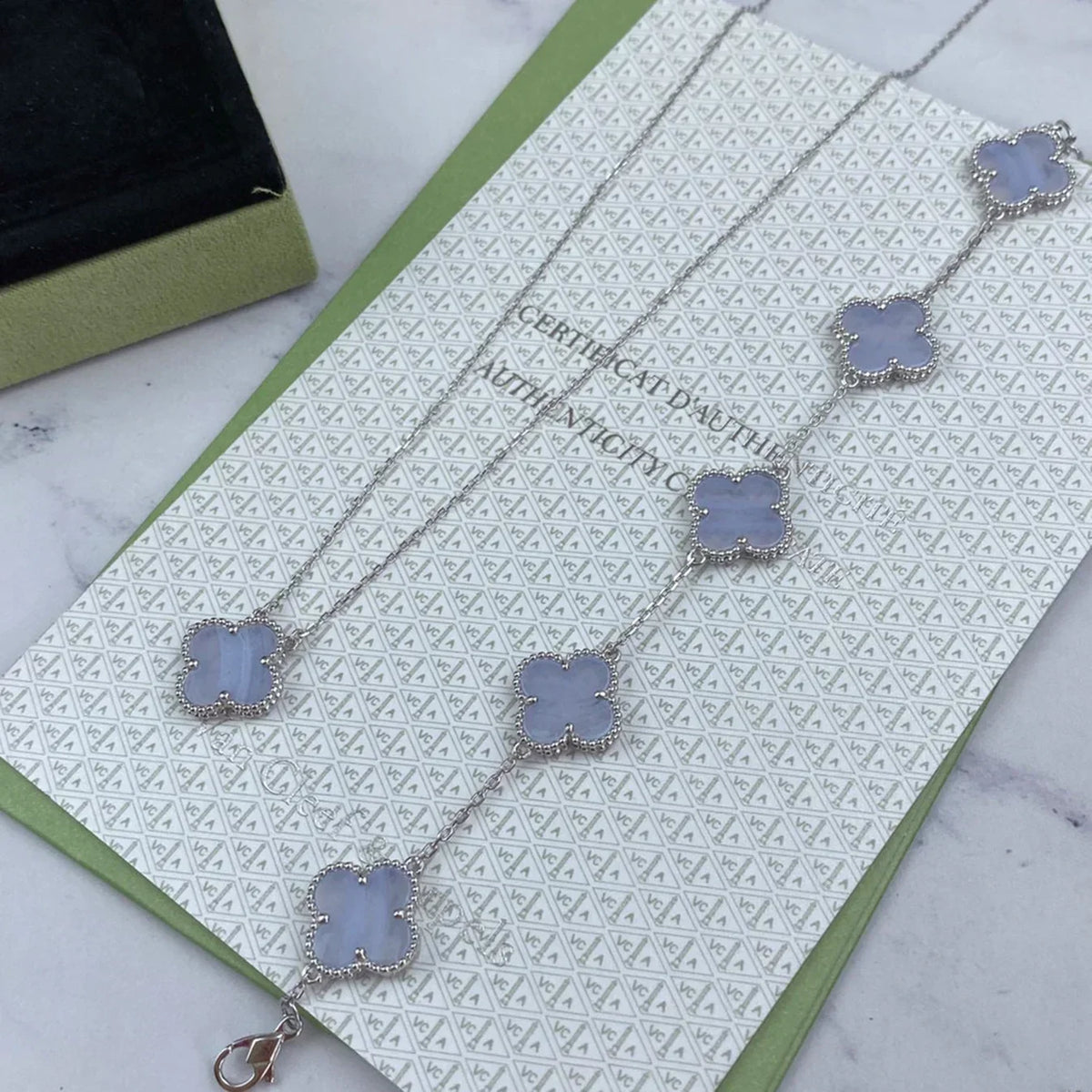 [Mystic ]New  CLOVER 5 MOTIF PURPLE CHALCEDONY BRACELET COLLECTION