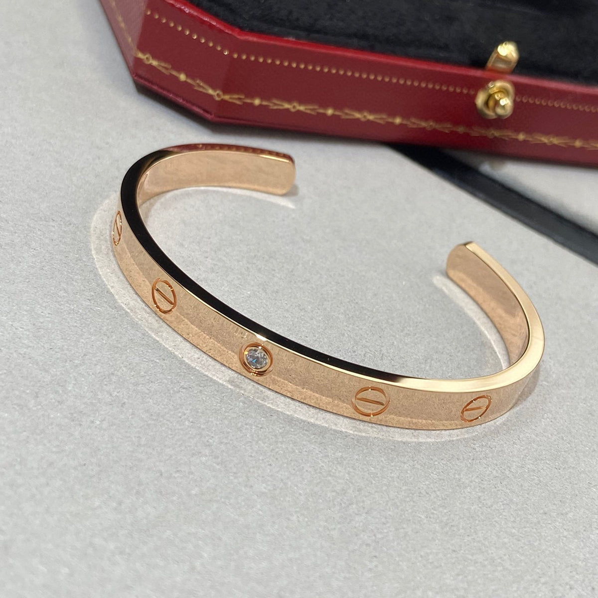 Mystic LOVE BRACELET 6.1MM 1 DIAMOND OPEN CUFF