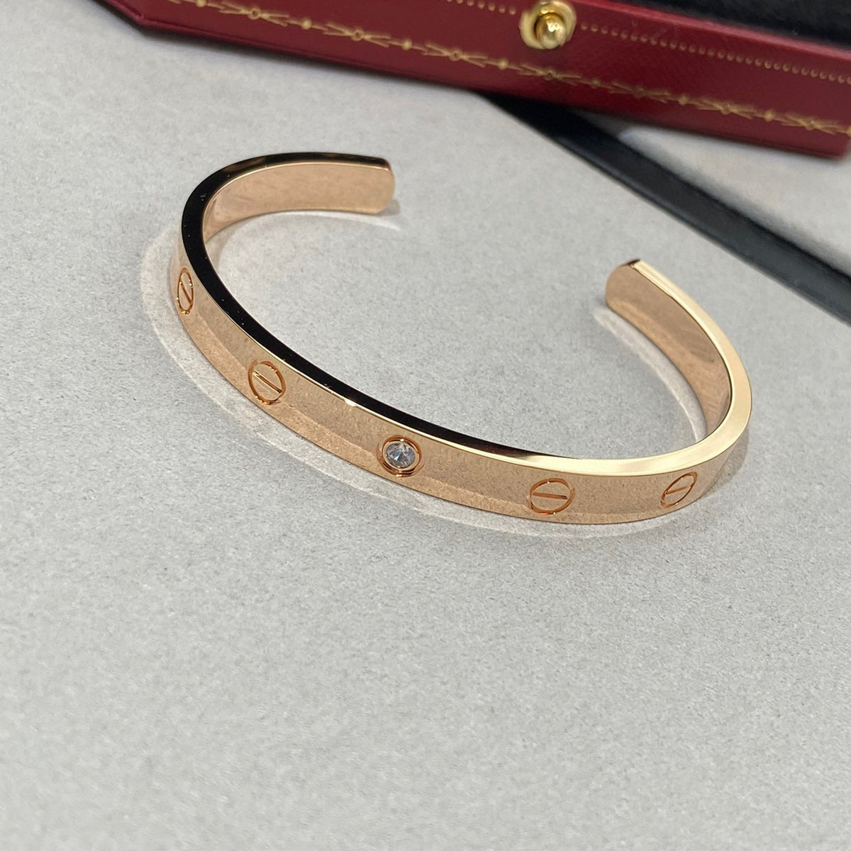 Mystic LOVE BRACELET 6.1MM 1 DIAMOND OPEN CUFF