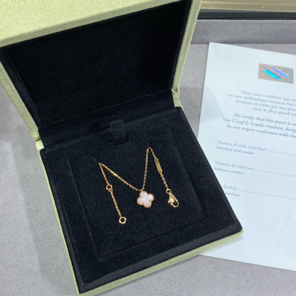 Mystic CLOVER 15MM PINK MOTHER-OF-PEARL SINGLE FLOWER NECKLACE