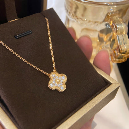 Mystic CLOVER 15MM DIAMOND SINGLE FLOWER NECKLACE