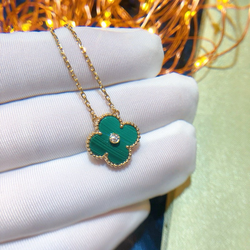 Mystic CLOVER 15MM DIAMOND TURQUOISE NECKLACE