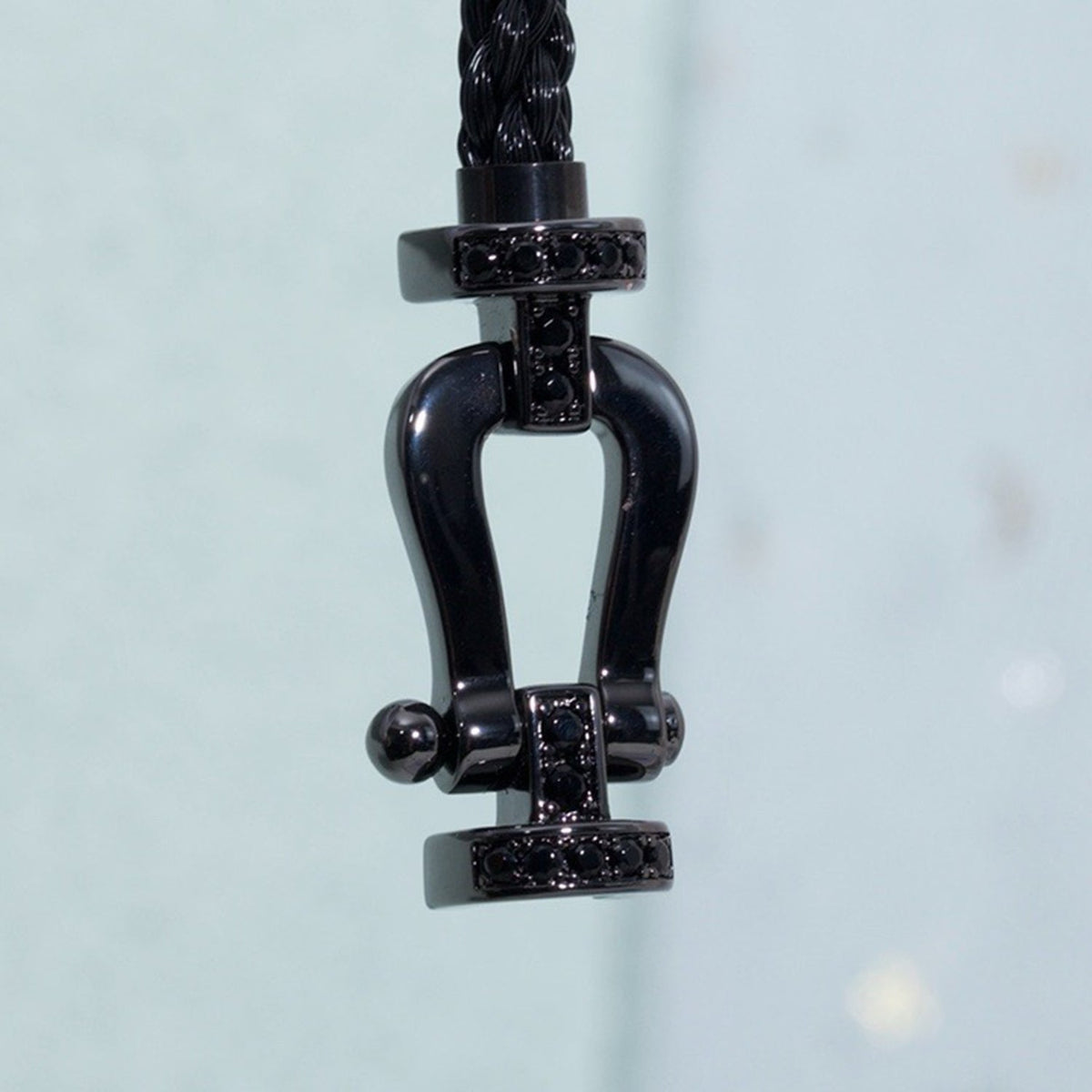 Mystic FORCE LARGE SERIES HORSESHOE BLACK SAMURAI BRACELET