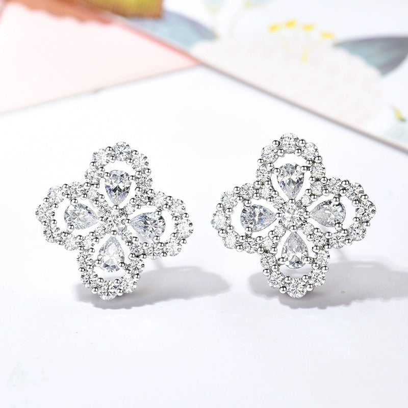Mystic LOOP EARRINGS FULL MOTIF DIAMOND 16MM
