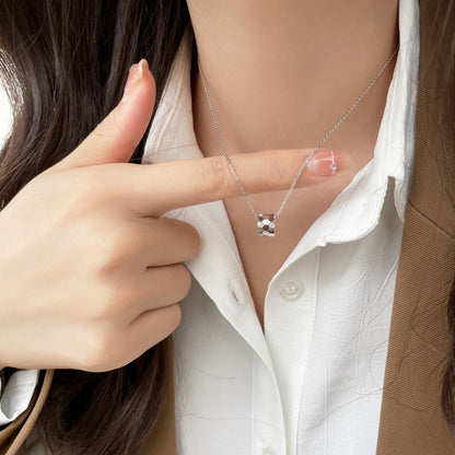 Mystic BEE MINI PEDANT DIAMOND NECKLACE