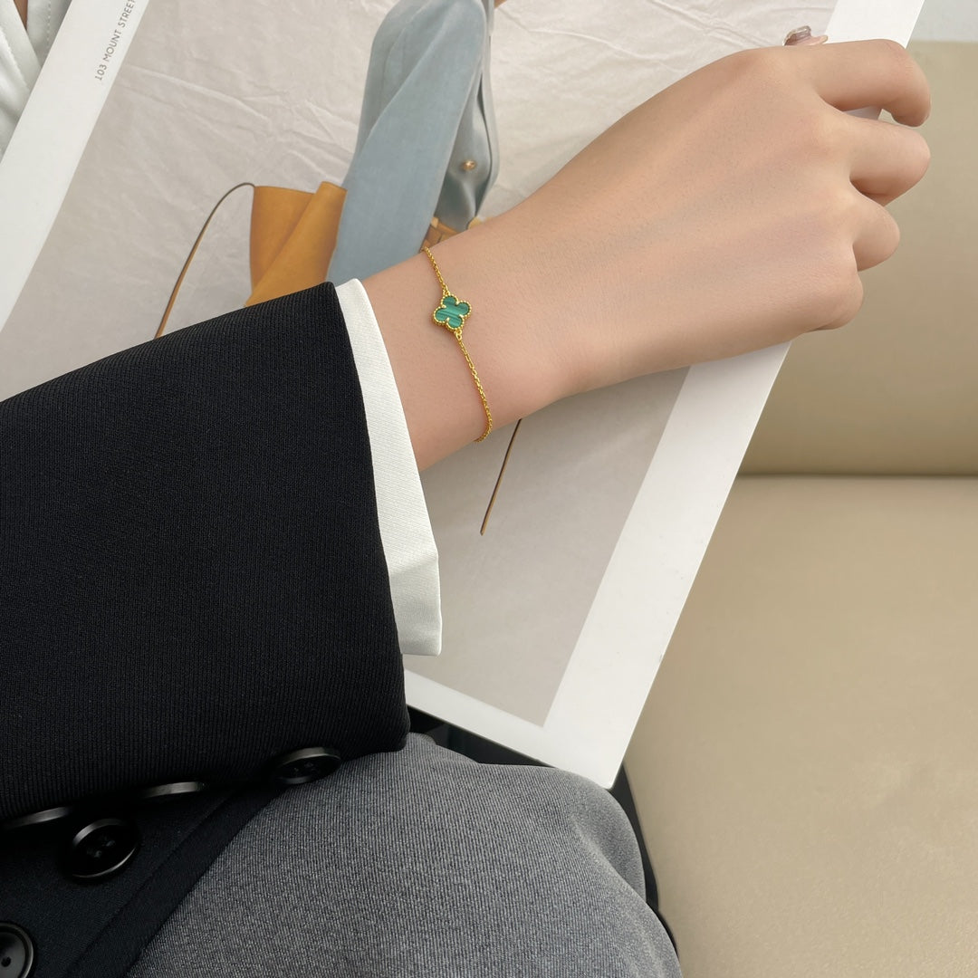 Mystic CLOVER BRACELET MALACHITE 1 MOTIF