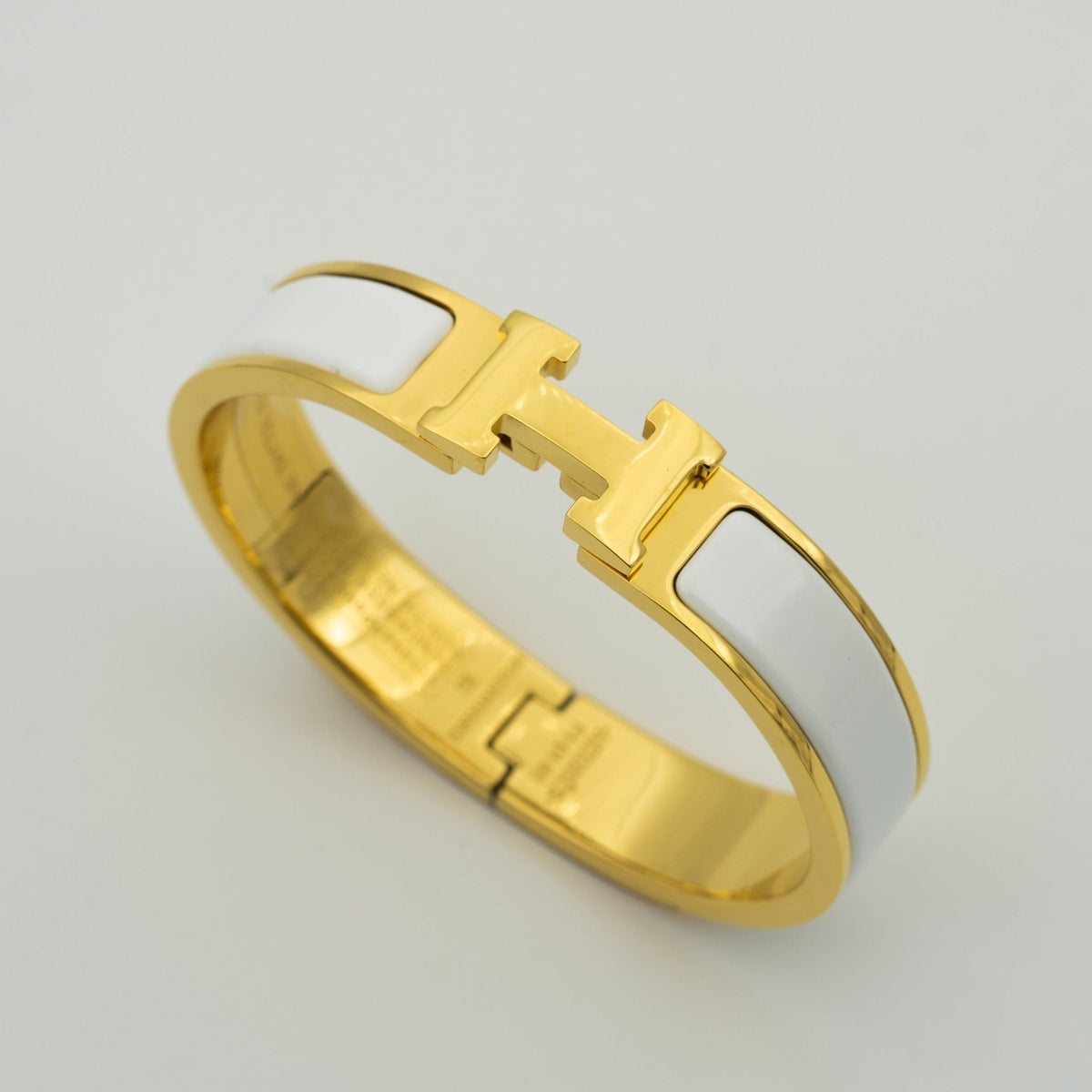 Mystic H WHITE BRACELET