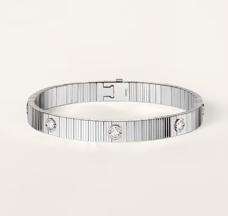 Mystic NEW MODEL LOVE 6.5 MM RING ，6 DIAMONDS